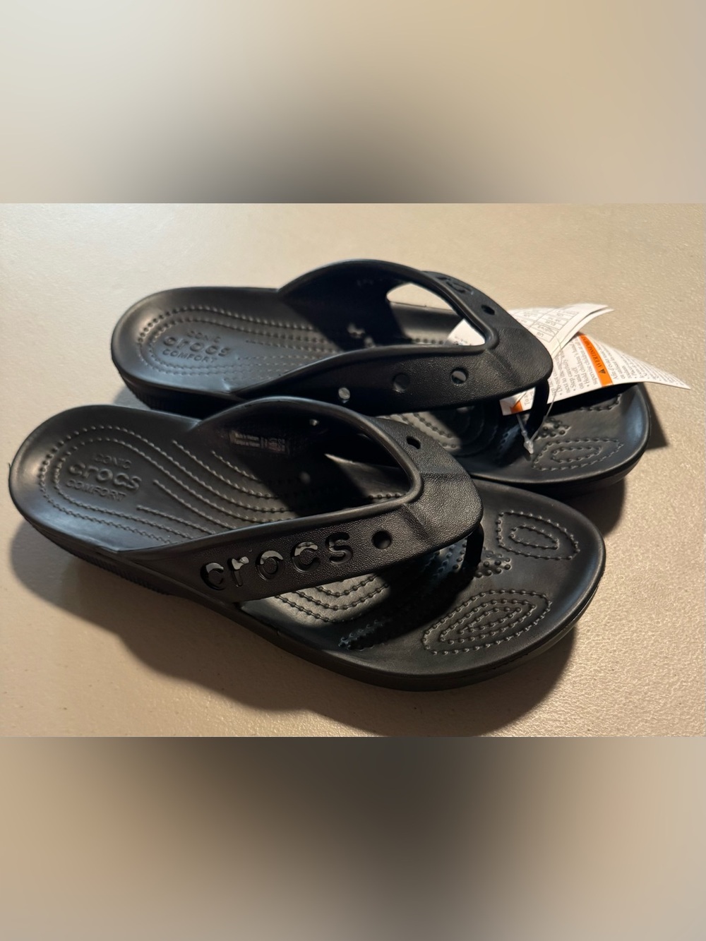 NWT CROCS Unisex Baya II Black Flip Flops Sandals Size 8